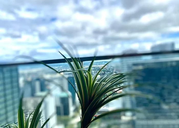 Aparthotel Uptown Parksuites Posh Modern Minimalist Manila